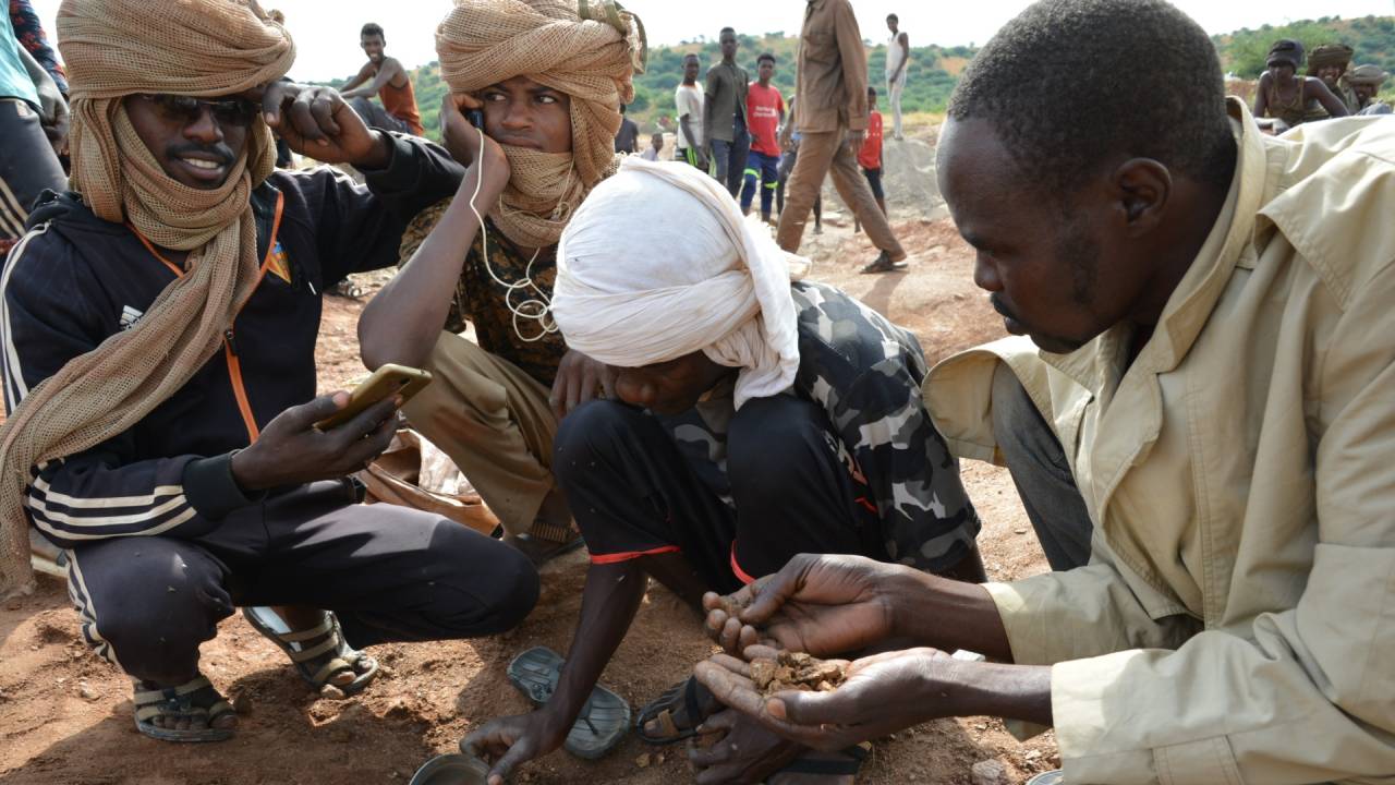 Die neue zenith 02/2025 ist da