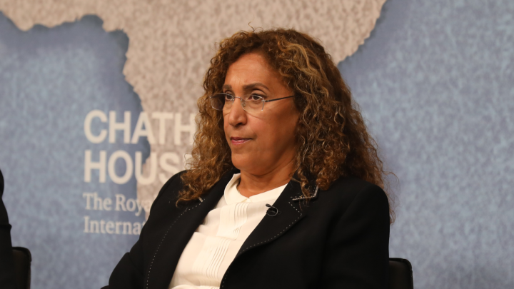Madawi Al-Rasheed bei einer Panel-Diskussion von Chatham House.