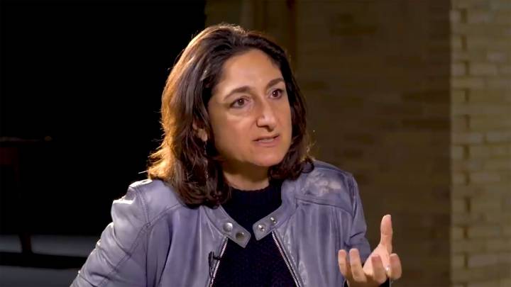 Künstlerin Lara Baladi und das Archiv der Revolution