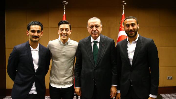 Debatte um Mesut Özil und das Erdoğan-Treffen
