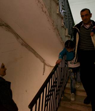 احمد و عائلته, كان يدير معمل صابون في حلب و لكنه يعاني في الأردن