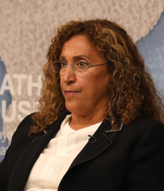 Madawi Al-Rasheed bei einer Panel-Diskussion von Chatham House.