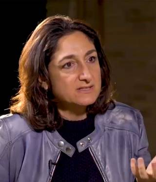 Künstlerin Lara Baladi und das Archiv der Revolution