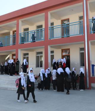 Interview mit Hila Limar zu Afghanistan, den Taliban und Deutschland