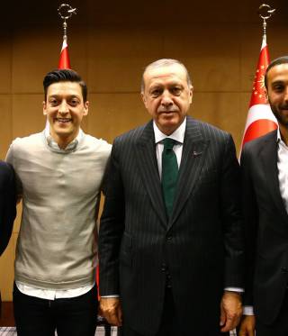 Debatte um Mesut Özil und das Erdoğan-Treffen